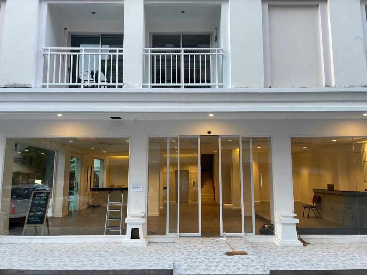 Blue Skyline Hotel Patong Екстер'єр фото